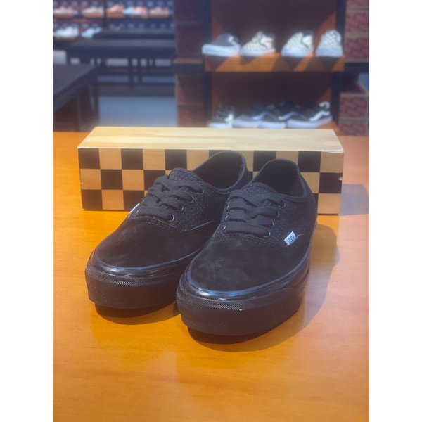 [여주점] (남여공용) 스니커즈 프리미엄 어센틱 44 트위드 (블랙) (VN000EK4CJK)