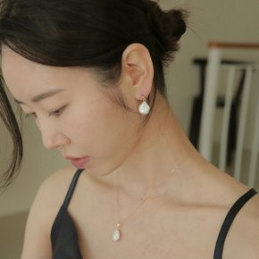 [ 모던라이크 / 본사정품 ] 14k 볼드 금 진주 귀걸이 자개 드롭