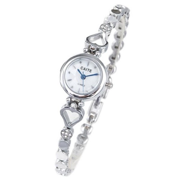 [옷자락] 여성용 하트 디자인 실버 메탈 스트랩 시계