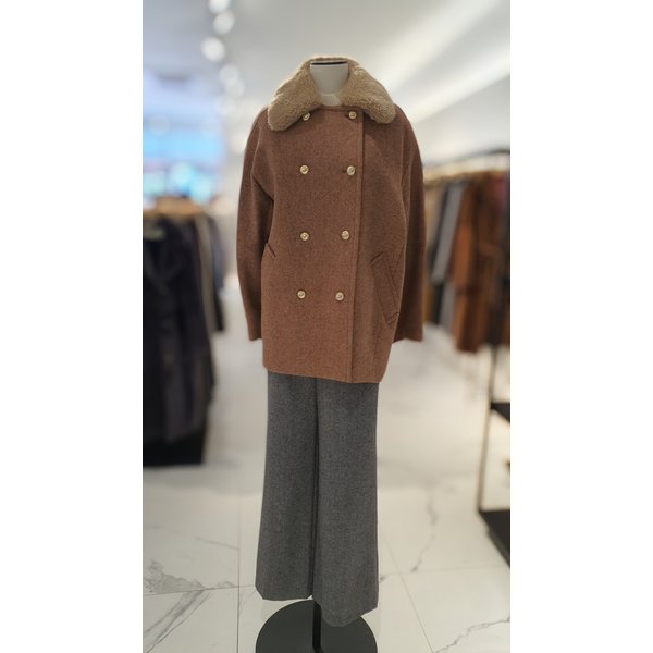 [여주점] 모 소재 퍼카라 더블 코트 J244MSG420