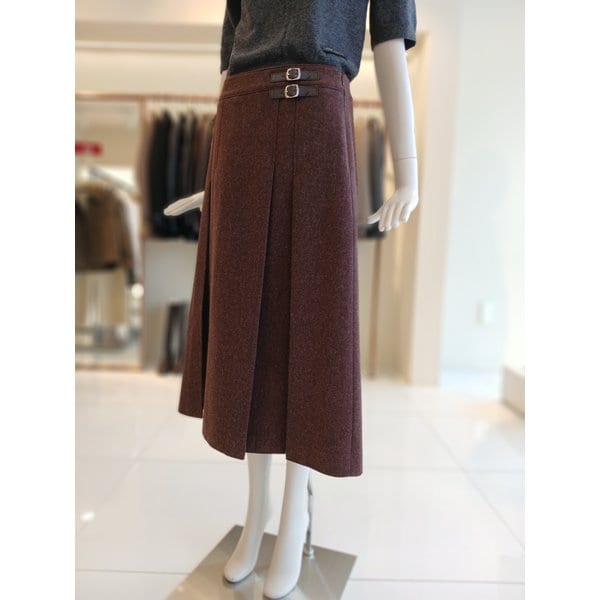 [여주점] 씨씨콜렉트 버클포인트플리츠스커트 E254msd136
