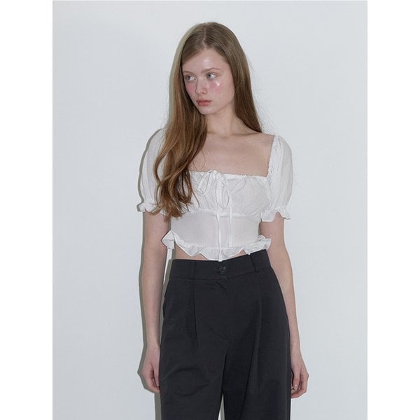 crop smock shirring blouse - white
