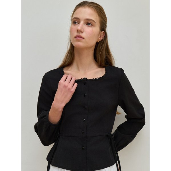 스퀘어넥 레이스 웨이스트 블라우스 블랙 J1929