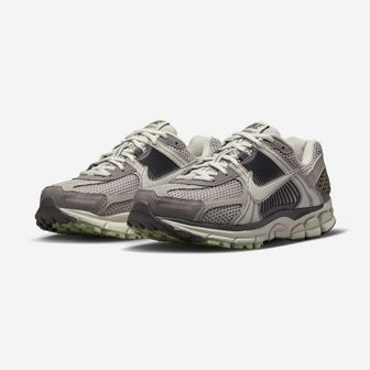 나이키 우먼스 나이키 NIKE 줌 보메로 5 001 6 8