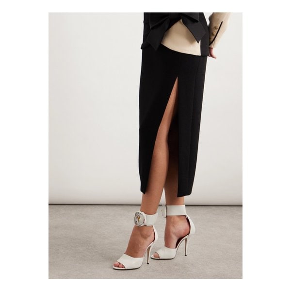 드립 로즈 크리스털 장식 버클 가죽 샌들 105mm 화이트 46376663162910370