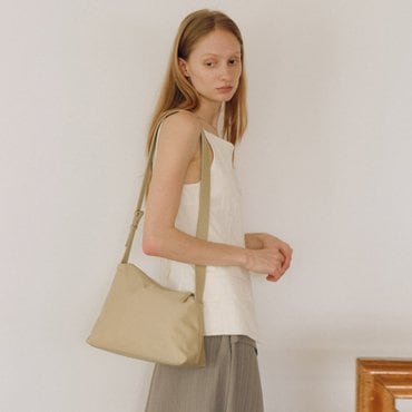 로서울 Rowie shoulder bag Nylon Neutral oat