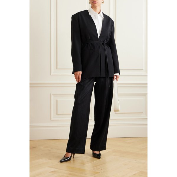 클리오 벨트 울 블레이저 블랙 1647597317180987