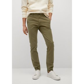 [MANGO] MAN 슬림 핏 서지 치노 팬츠 Beige/khaki_87074008