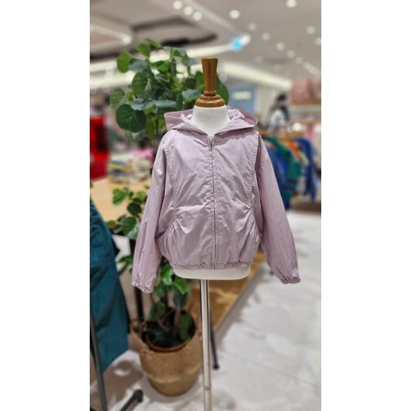 [파주점] 리틀그라운드(PK)테일스쿱- 하트윈드브레이크점퍼 7511411003