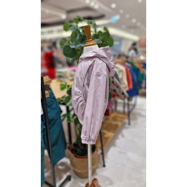 [파주점] 리틀그라운드(PK)테일스쿱- 하트윈드브레이크점퍼 7511411003