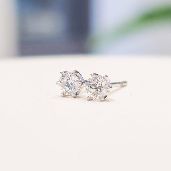 [부산점] 밀크1CW 다이아 1부 귀걸이 219800590