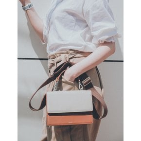 oblong bag (greykhaki camel)