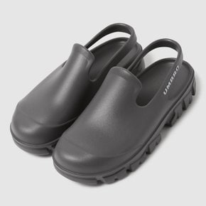 토피 TOPI 쿠셔닝 클로그 샌들 차콜 UO123ESA30