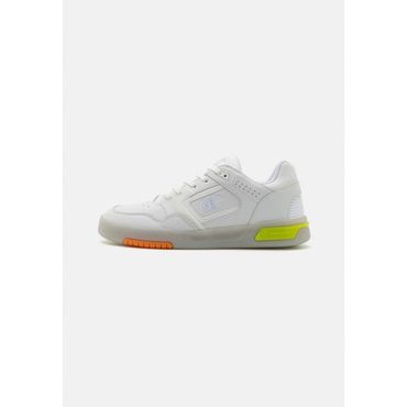 이스퀘어 4261768 Champion Z80 RETROTECH - Basketball shoes white