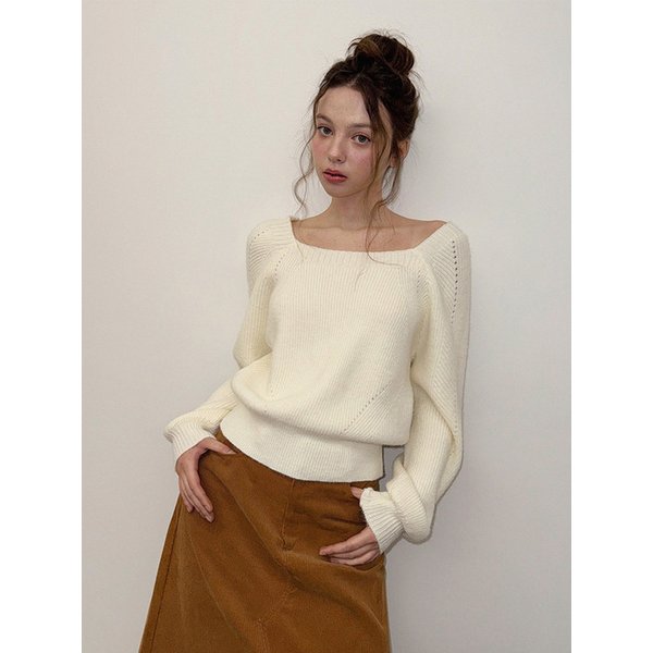 딘트 스퀘어넥 벌룬 긴팔 니트