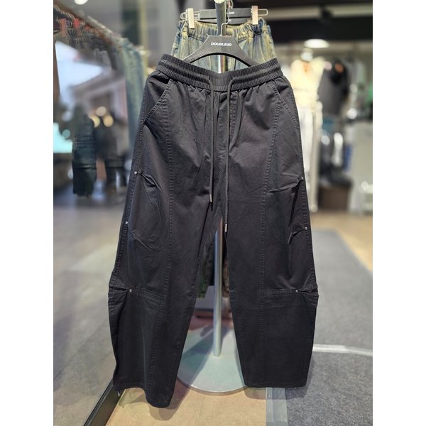 [시흥점] 26 워싱코튼 절개포인트 스트링팬츠(블랙)/JHZZ80106BK