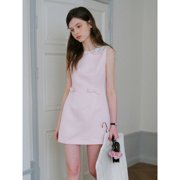 Cest_Bow collar sleeveless dress