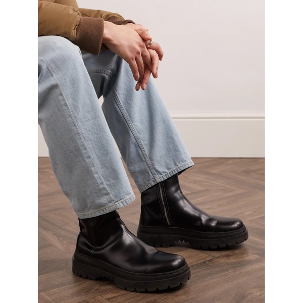 가죽 부츠 1647597331188426