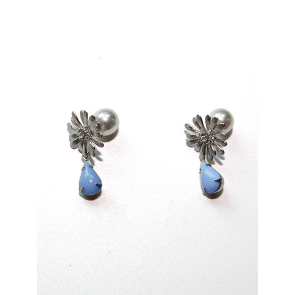 Bitter Daisy Earrings