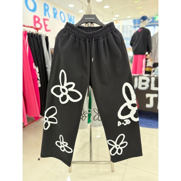 [여주점] 남여공용,스프레이꽃 팬츠 블랙JGZK80910