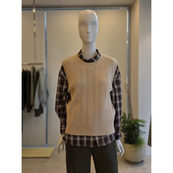[여주점] 여성 케이블 라운드넥 니트 베스트 ( IRAM1VT751)