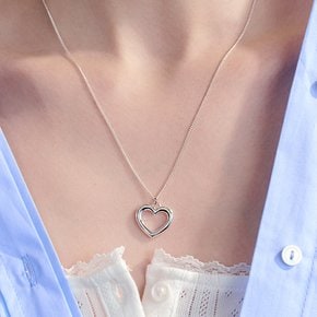 heart frame necklace