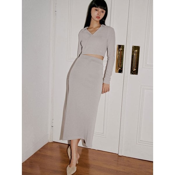 BACK SLIT COMFY LONG SKIRT_T326BT701