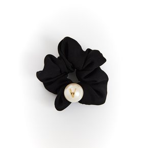 Pearl Scrunchie n Bracelet