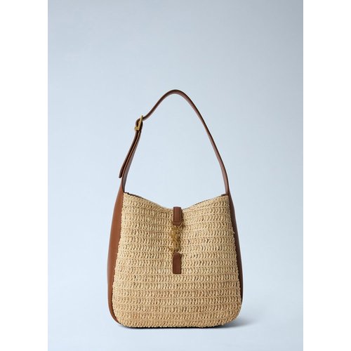 [해외배송] 26 S/S 생로랑 르 5 A 7 SUPPLE 스몰 호보 백 823812 GAAEZ 2791 B0111966400