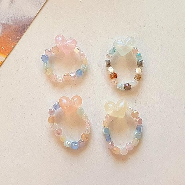 [옷자락] 여자 파스텔 우레탄 비즈 통통 하트 프리사이즈 반지