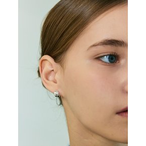 [진주귀걸이 2종 증정] Two twist hoop earring