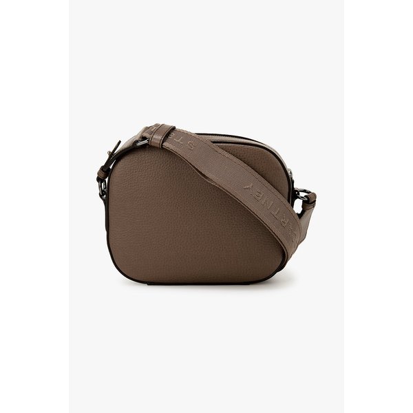 STELLA LOGO 크로스바디 카메라 백 2415320507000