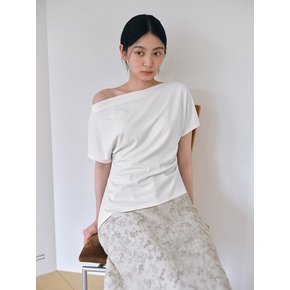 Diagonal Hem Slit T-Shirt (2color)