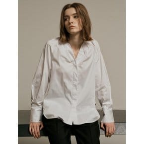 WD_Collarless v-neck shirt