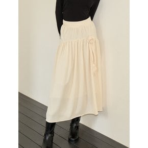 Corsage Point Shirring Skirt_ Ivory