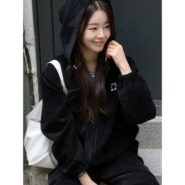 [진주언니 PICK] 6317 벨벳 후드집업 셋업 (블랙)