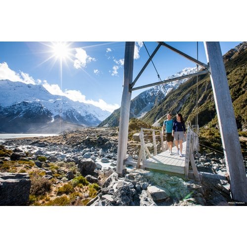 수정됨_AT50-Hooker-Valley-Mount-Cook-National-Park-Canterbury-Miles-Holden.jpg