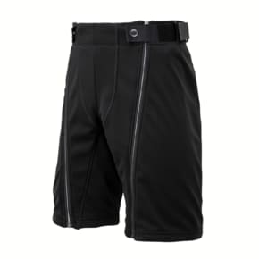 데상트 하프팬츠 SOFT SHELL 1/2 PANTS_BLACK 21