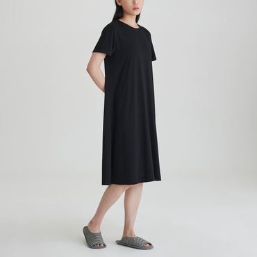 JAJU 25SS JAJU  여 소프트 반팔 파자마 원피스    J205203005