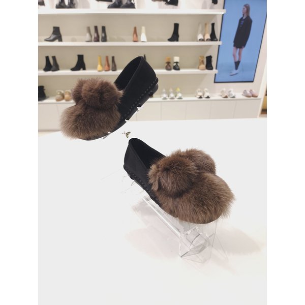 [부산점] [바바라] 폼폼 플렛 퍼 슈즈 BBB579