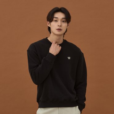 에이틴에이치 맨 로고 체인자수 스웨트셔츠