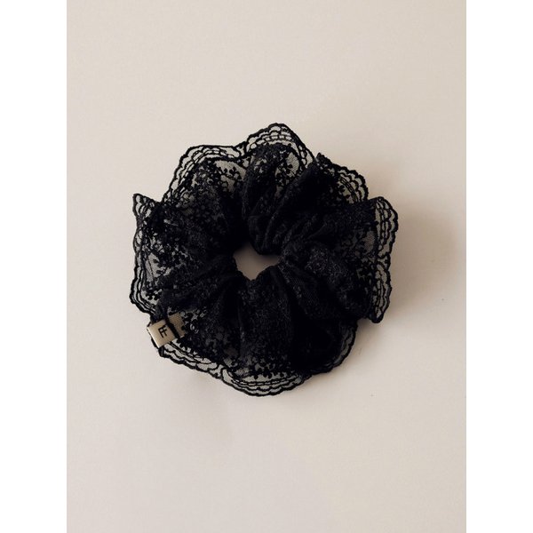 Lace Scrunchies (2 colors)