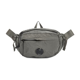 CP컴퍼니 [부산점] 스크래치 남성 크로스백 19CMAC734A 005269G 921