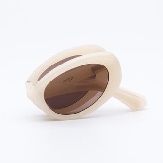 리끌로우 NIRNIR SUNGLASS IVORY