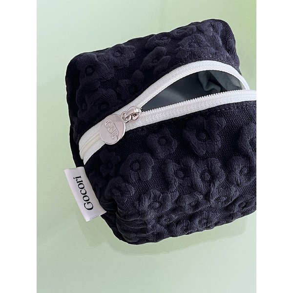 Bloom Pomi Pouch - Black