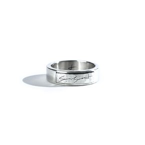 SEWN SWEN SILVER HAMMERED LOGO PLATE RING