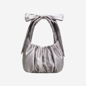 앤아더스토리즈 새틴 보우백 실버  Other Stories Satin Bow Bag Silver