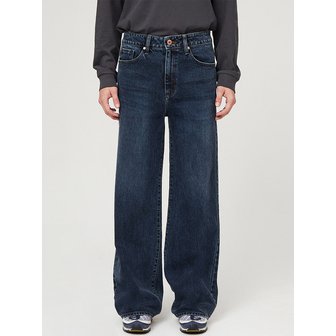 게스 남성 블루M 뉴와이드 팬츠 MN5D1103