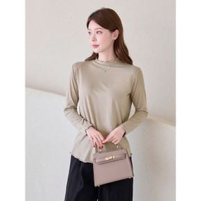 물결 프릴 반하이넥 긴팔 티셔츠 M2608TS074C_P433913897