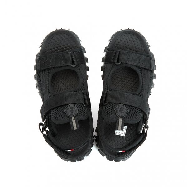 [부산점] 몽클레어 트레일그립 벨라 여성 샌들 4L00060 M3808 999